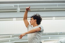 Isaac Hernández bailará en Études y en Kingdom of the Shades en la temporada de otoño del American Ballet Theater en el David H. Koch Theater del Lincoln Center.