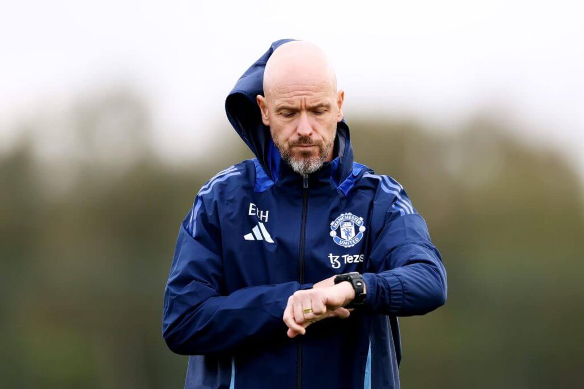 Ten Hag returns to Manchester United with plan for Brentford and scrutiny on his position