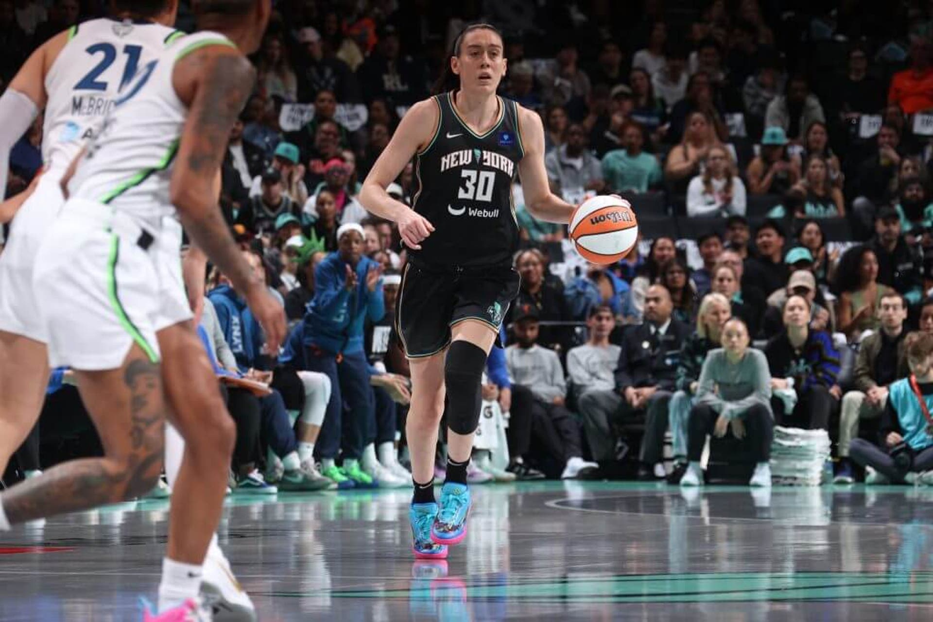 Stewart, Liberty even WNBA Finals with Game 2 win over Lynx